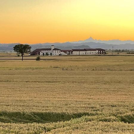 Tenuta Favorita Country House B&B Fontanetto Po 外观 照片